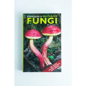 A Field Guide to Ausralian Fungi front View